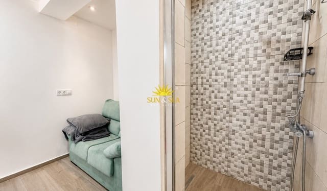 2 Zimmer Apartment zu verkaufen in Puerto Deportivo, Torrevieja - 99.900 € (Ref: 9902469)