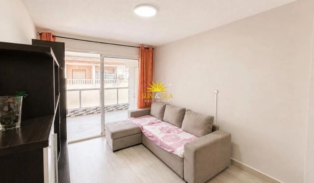 Apartamento de 2 habitaciones en Playa de los Náufragos, Torrevieja en venta con piscina - 149.000 € (Ref: 9905320)