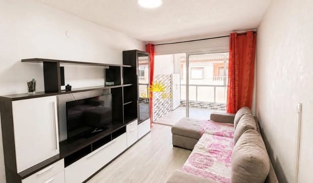 Apartamento de 2 habitaciones en Playa de los Náufragos, Torrevieja en venta con piscina - 149.000 € (Ref: 9905320)