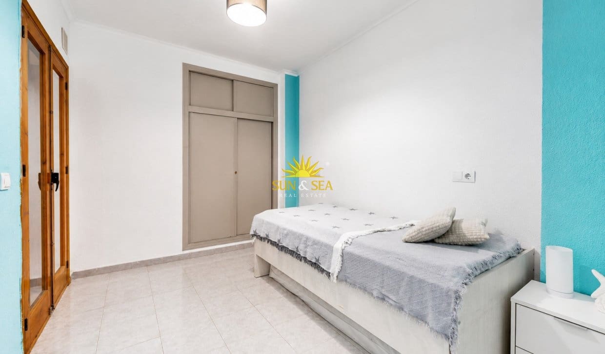 2 chambre Appartement à vendre à Torrevieja - 138 900 € (Ref: 9906629)