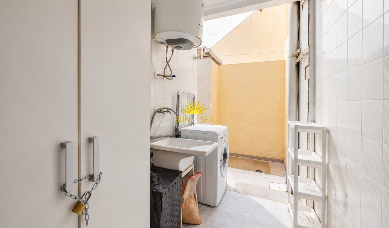 2 chambre Appartement à vendre à Torrevieja - 138 900 € (Ref: 9906629)