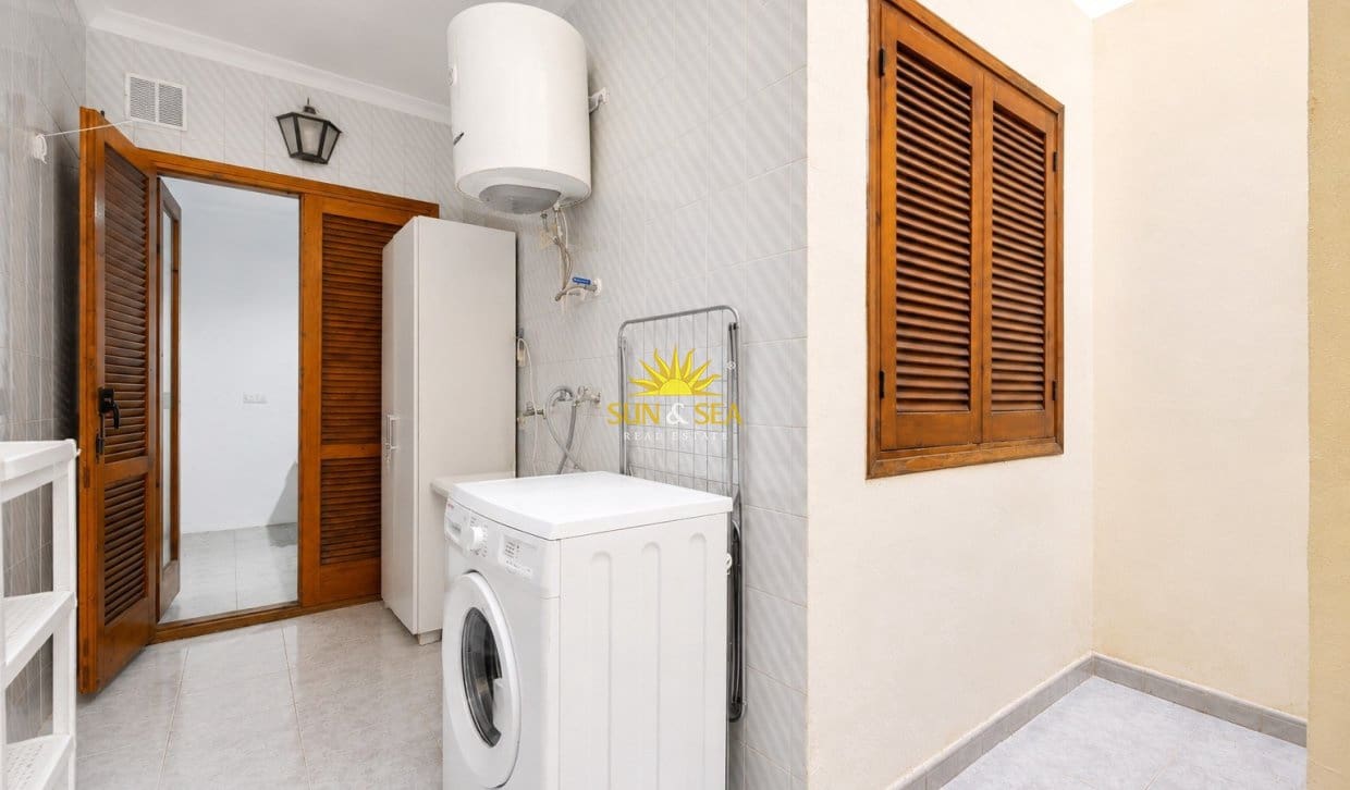 2 chambre Appartement à vendre à Torrevieja - 138 900 € (Ref: 9906629)