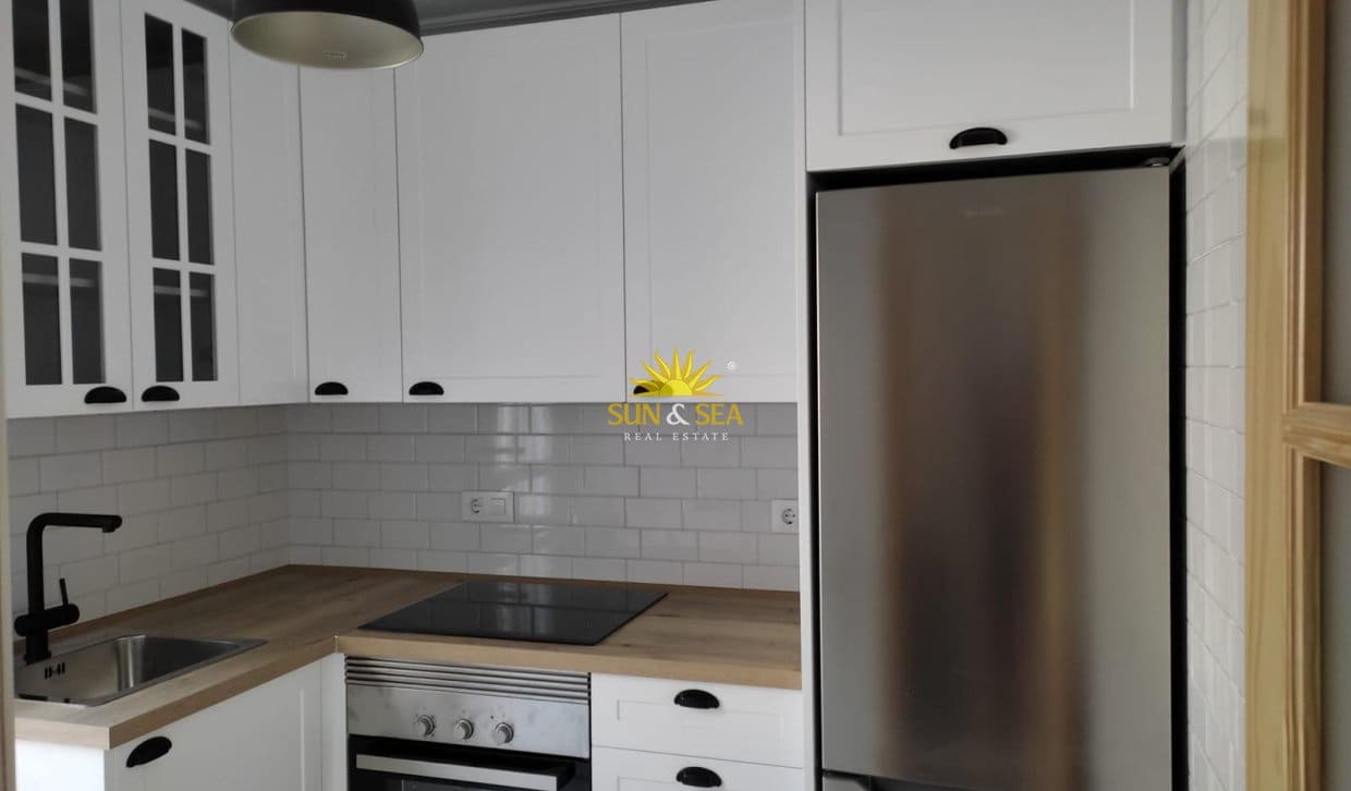 2 slaapkamer Appartement voor vakantieverhuur in Playa Honda - € 600 (Ref: 9908808)