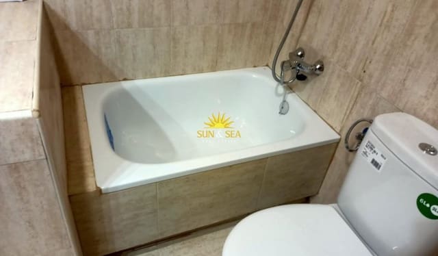 2 slaapkamer Appartement voor vakantieverhuur in Playa Honda, Cartagena - € 600 (Ref: 9908808)