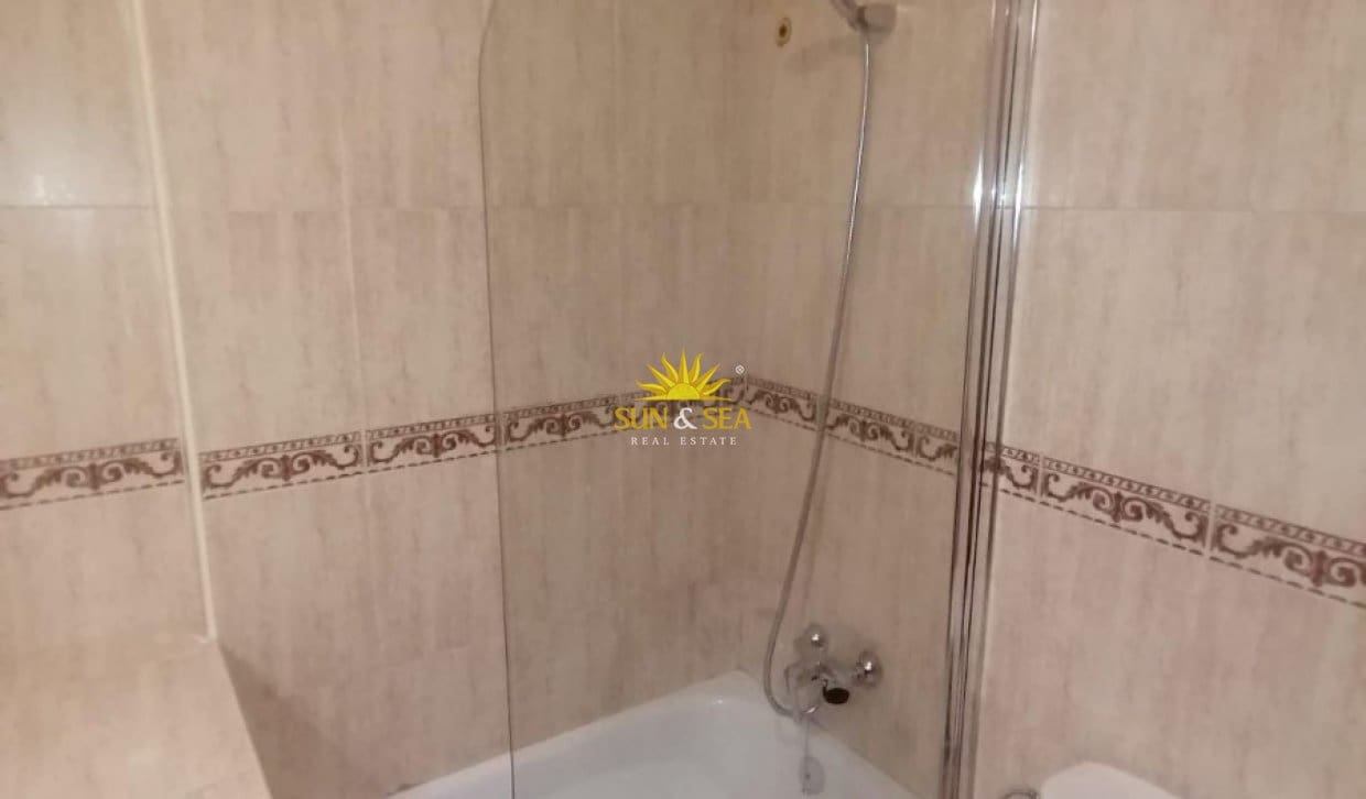 2 slaapkamer Appartement voor vakantieverhuur in Playa Honda - € 600 (Ref: 9908808)