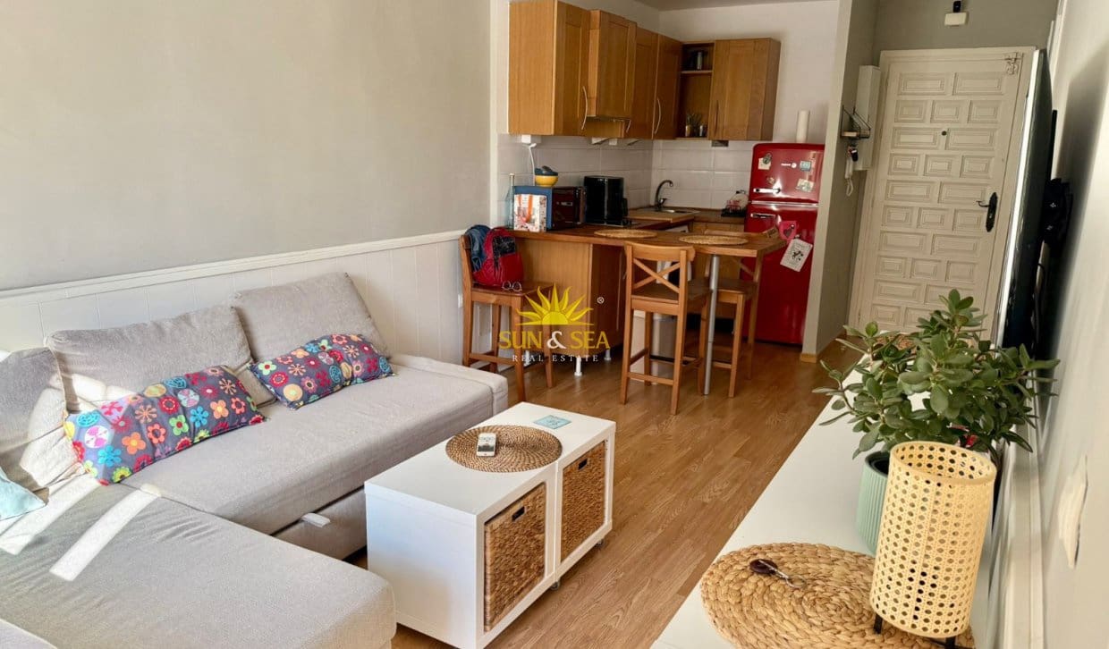 1 soverom Leilighet til leie i Santiago de la Ribera - € 650 (Ref: 9909067)