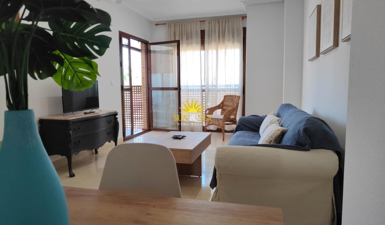 2 bedroom Apartment for rent in Los Cuarteros with pool garage - € 850 (Ref: 9909759)