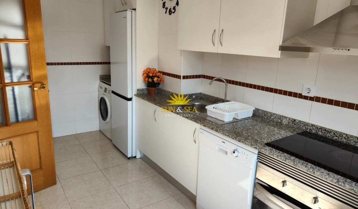 2 bedroom Apartment for rent in Los Cuarteros with pool garage - € 850 (Ref: 9909759)