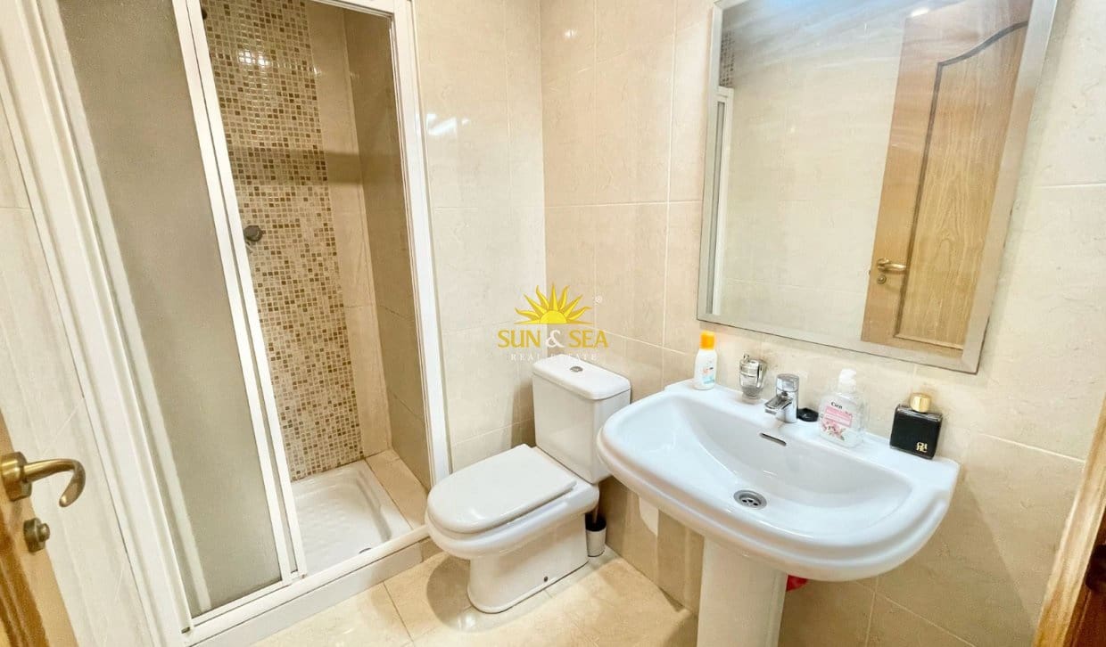 2 bedroom Apartment for rent in Los Cuarteros with pool garage - € 850 (Ref: 9909759)