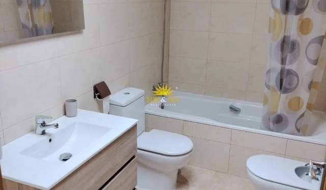 2 slaapkamer Appartement te huur in Centro, Los Alcázares met garage - € 900 (Ref: 9909760)