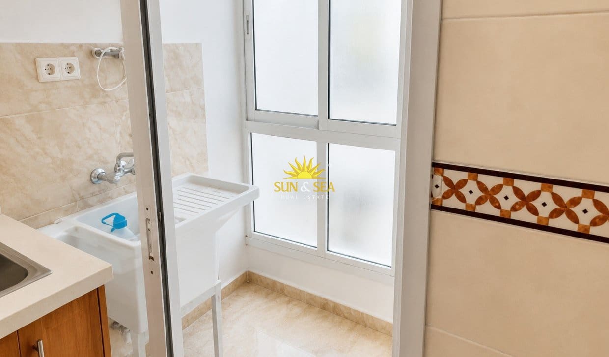 3 sypialnia Apartament na sprzedaż w Torre de la Horadada - 235 000 € (Ref: 9909824)