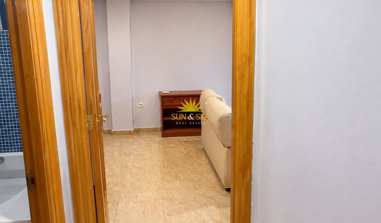 3 sypialnia Apartament na sprzedaż w Torre de la Horadada - 235 000 € (Ref: 9909824)