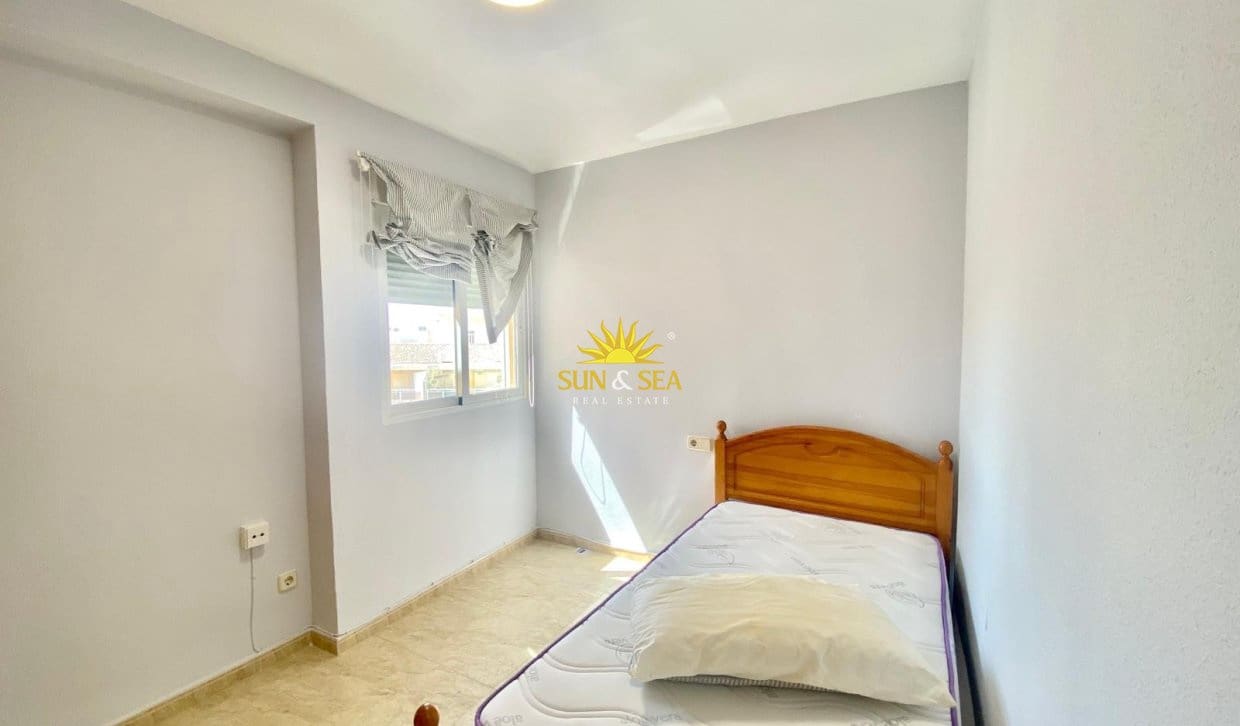 3 bedroom Apartment for sale in Torre de la Horadada - € 235,000 (Ref: 9909824)