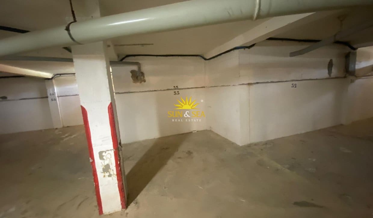 3 bedroom Apartment for sale in Torre de la Horadada - € 235,000 (Ref: 9909824)