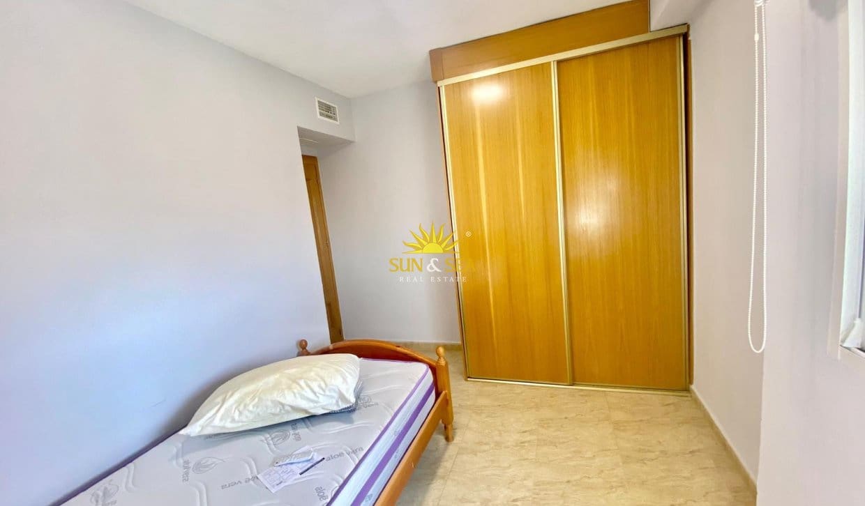 3 bedroom Apartment for sale in Torre de la Horadada - € 235,000 (Ref: 9909824)