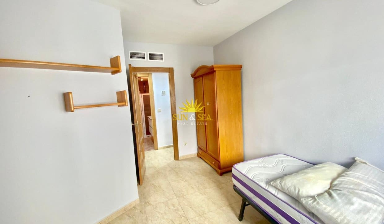 3 bedroom Apartment for sale in Torre de la Horadada - € 235,000 (Ref: 9909824)