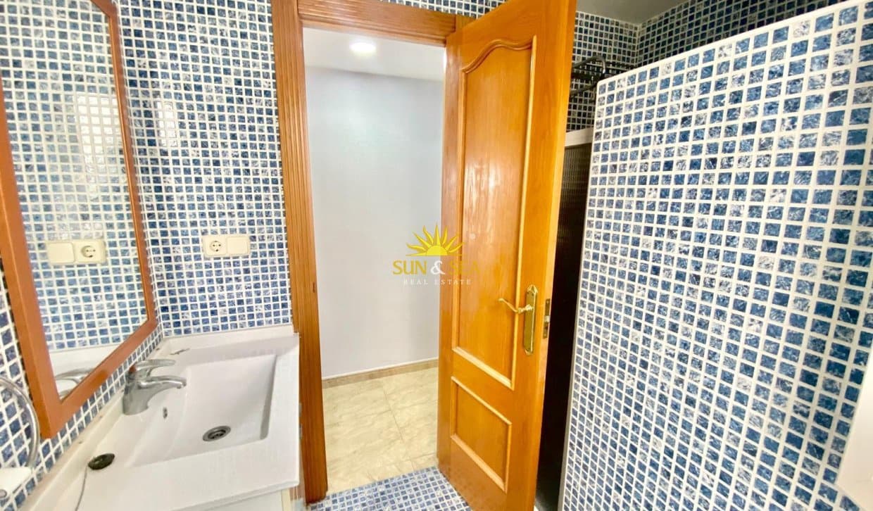 3 bedroom Apartment for sale in Torre de la Horadada - € 235,000 (Ref: 9909824)