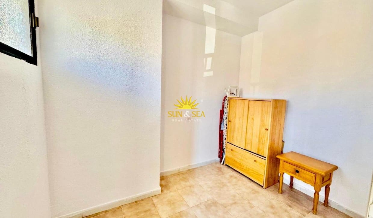 3 soveværelse Lejlighed til salg i Cabo Cervera med swimmingpool - € 229.000 (Ref: 9914841)
