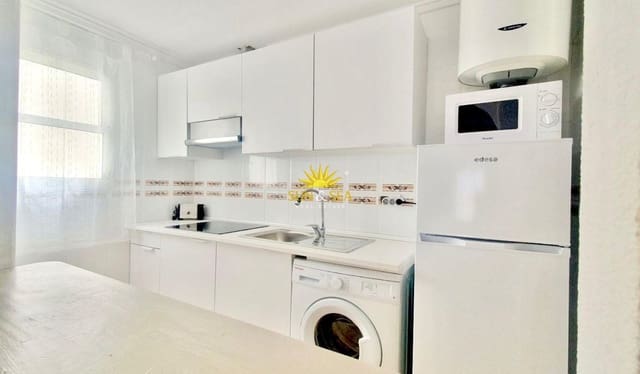 1 Zimmer Apartment zu verkaufen in Las Piscinas Naturales, Torrevieja mit Pool - 169.000 € (Ref: 9914842)