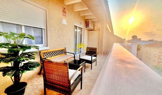 1 Zimmer Apartment zu verkaufen in Las Piscinas Naturales, Torrevieja mit Pool - 169.000 € (Ref: 9914842)