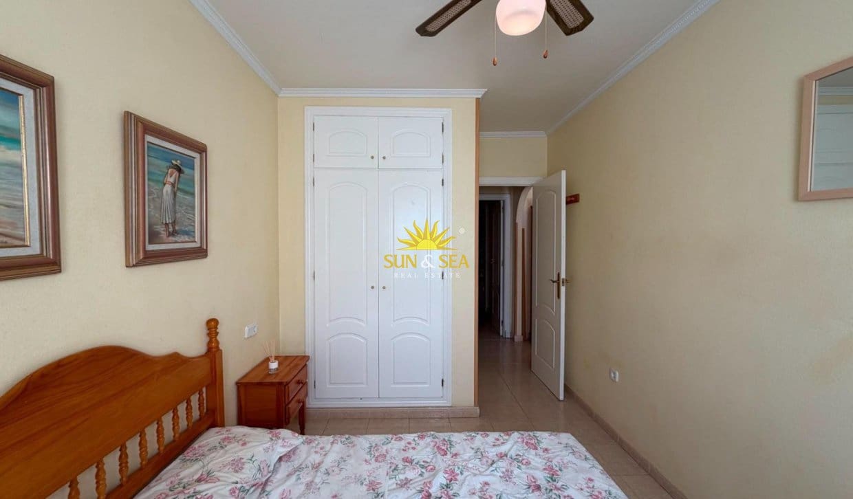 2 slaapkamer Bungalow te koop in Torrevieja met zwembad - € 157.500 (Ref: 9915020)