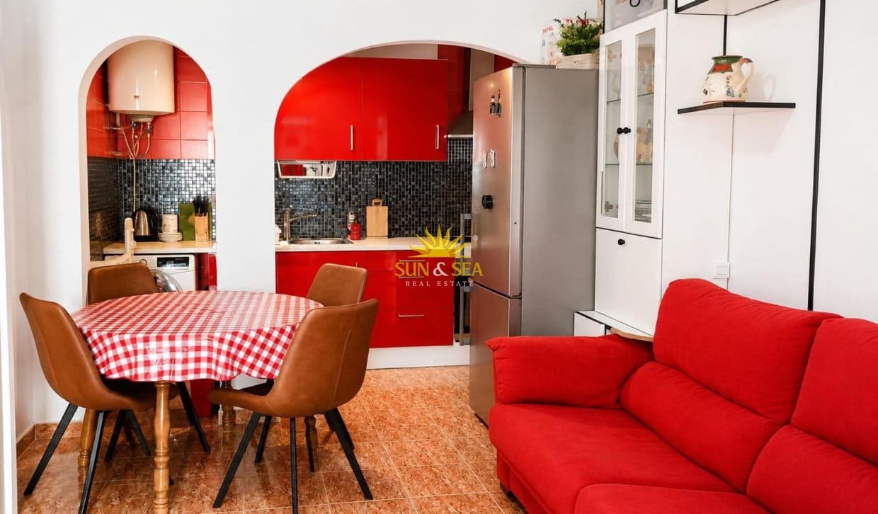 3 quarto Apartamento para venda em Torrevieja - 134 900 € (Ref: 9919006)
