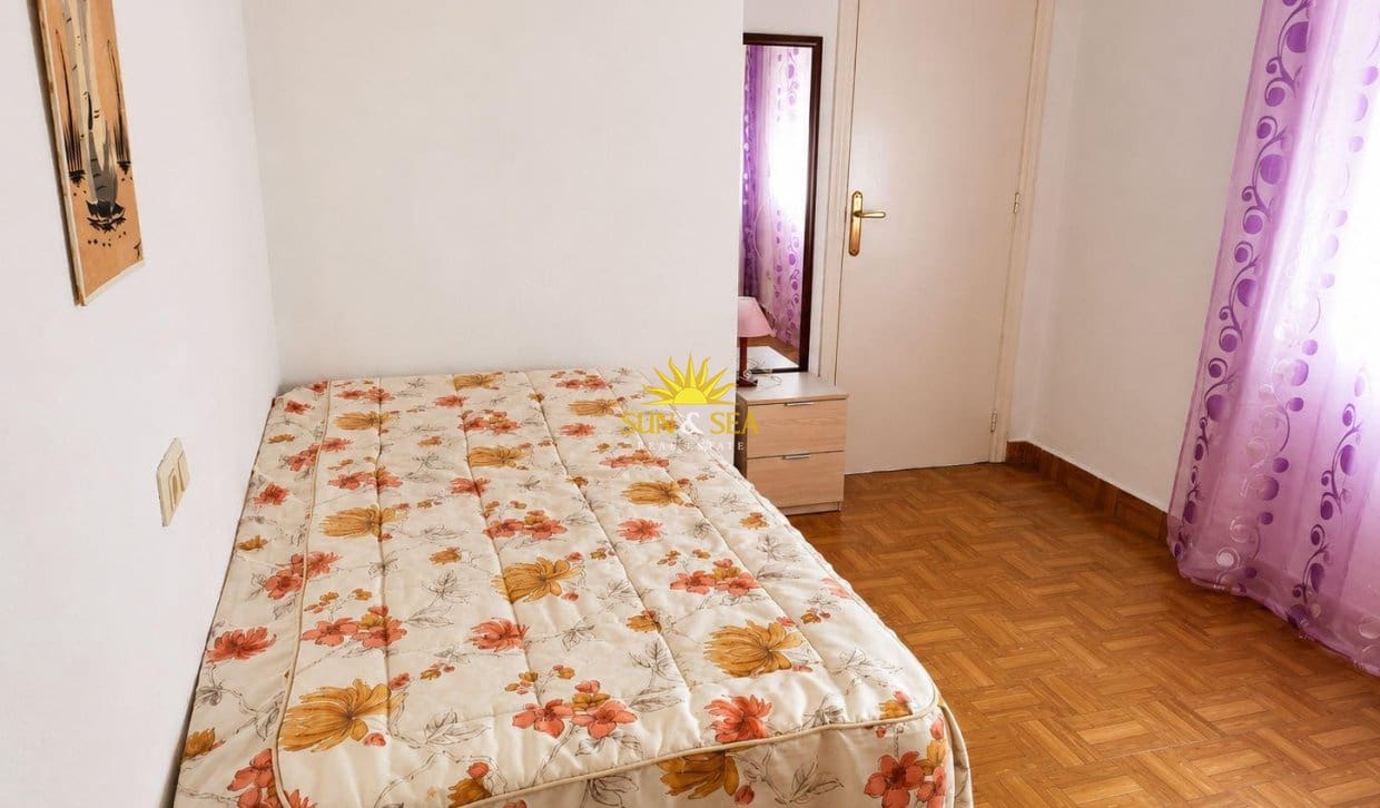 3 quarto Apartamento para venda em Torrevieja - 134 900 € (Ref: 9919006)