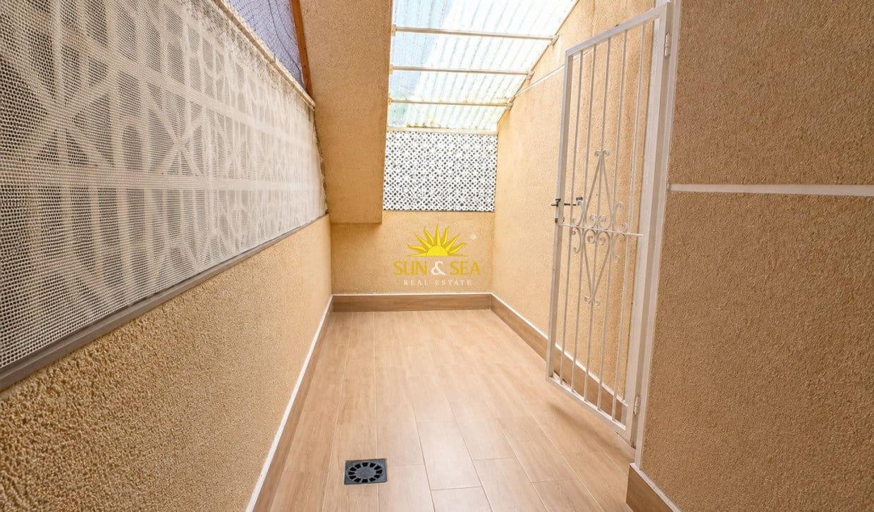 2 soverom Bungalow til salgs i Aguas Nuevas med svømmebasseng garasje - € 169 900 (Ref: 9919009)