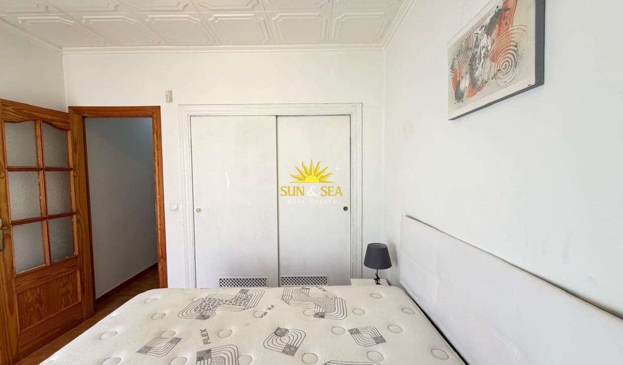 1 chambre Maison de Ville à vendre à Torrevieja - 125 000 € (Ref: 9921179)