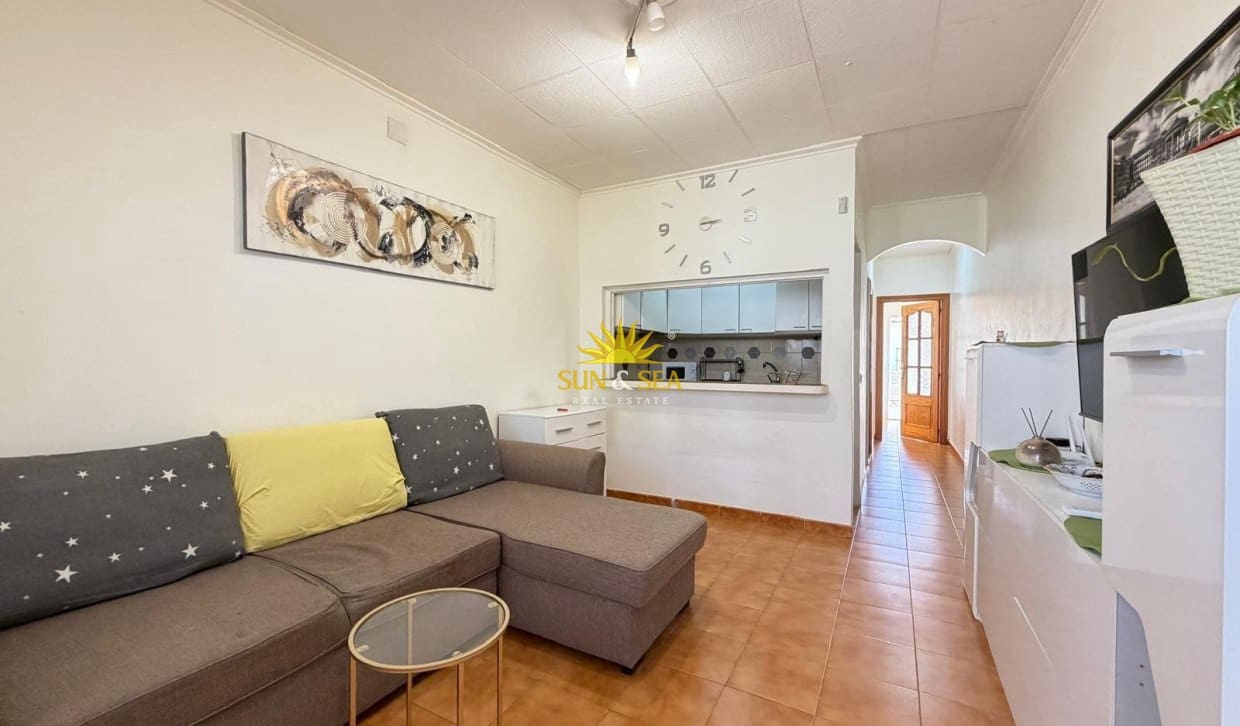 1 chambre Maison de Ville à vendre à Torrevieja - 125 000 € (Ref: 9921179)