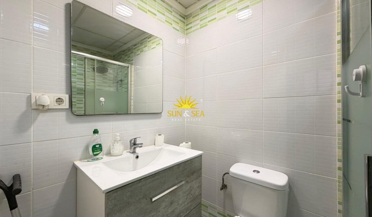 1 chambre Maison de Ville à vendre à Torrevieja - 125 000 € (Ref: 9921179)