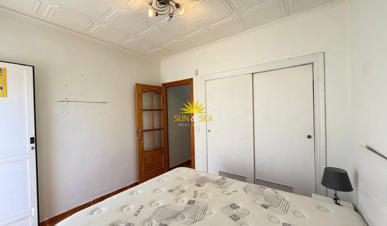 1 chambre Maison de Ville à vendre à Torrevieja - 125 000 € (Ref: 9921179)
