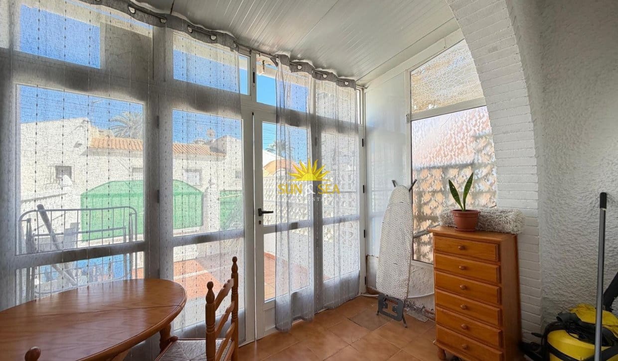 1 chambre Maison de Ville à vendre à Torrevieja - 125 000 € (Ref: 9921179)