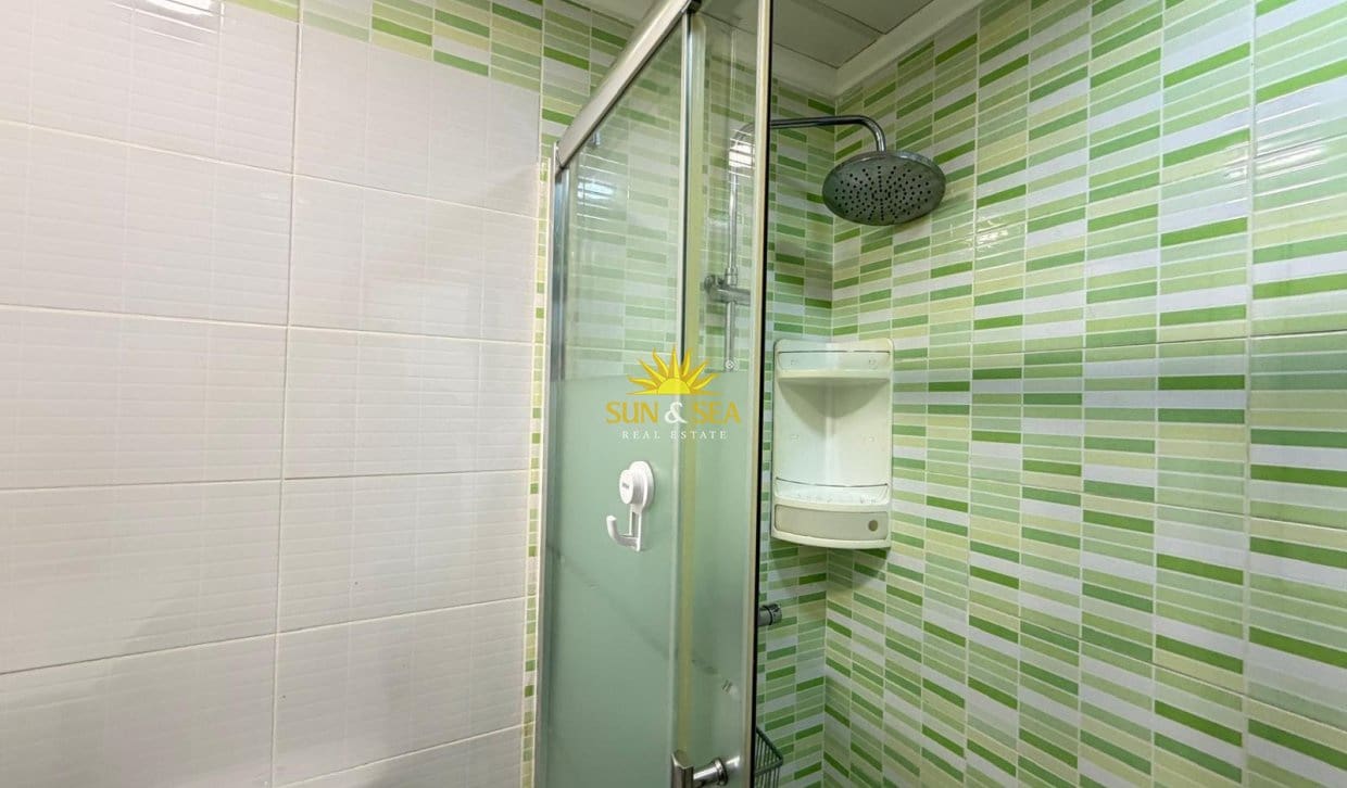 1 chambre Maison de Ville à vendre à Torrevieja - 125 000 € (Ref: 9921179)