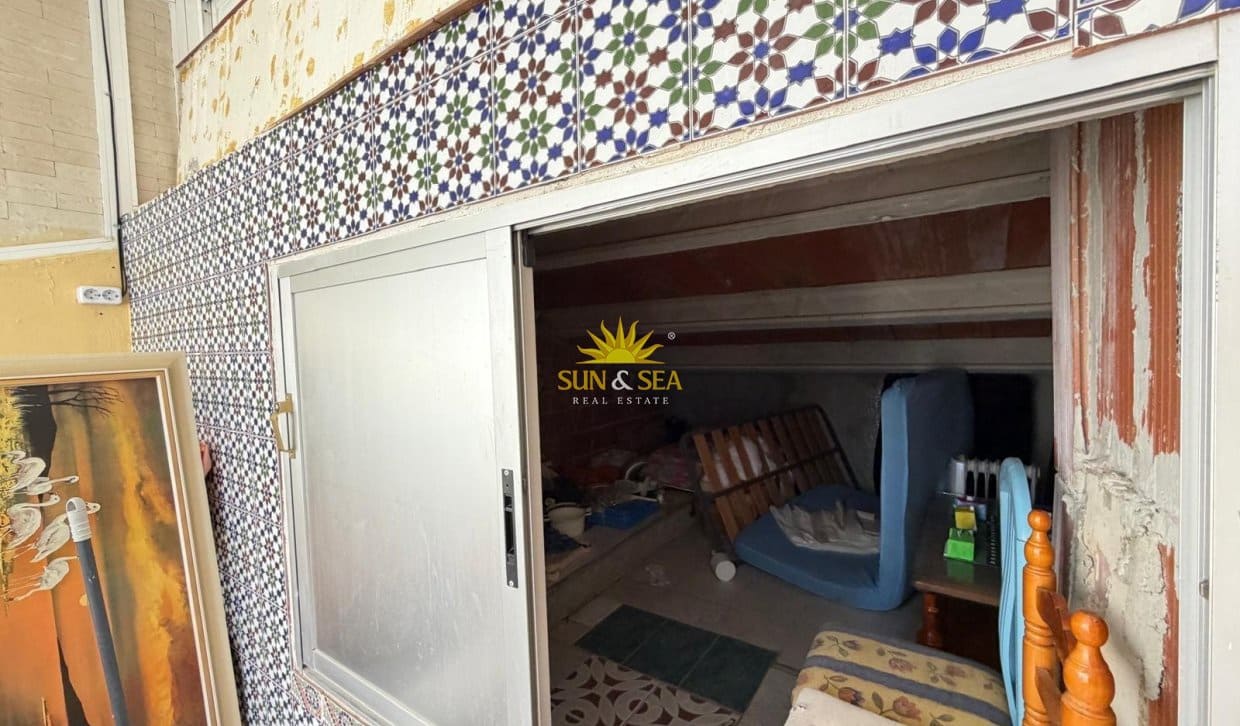 1 chambre Maison de Ville à vendre à Torrevieja - 125 000 € (Ref: 9921179)