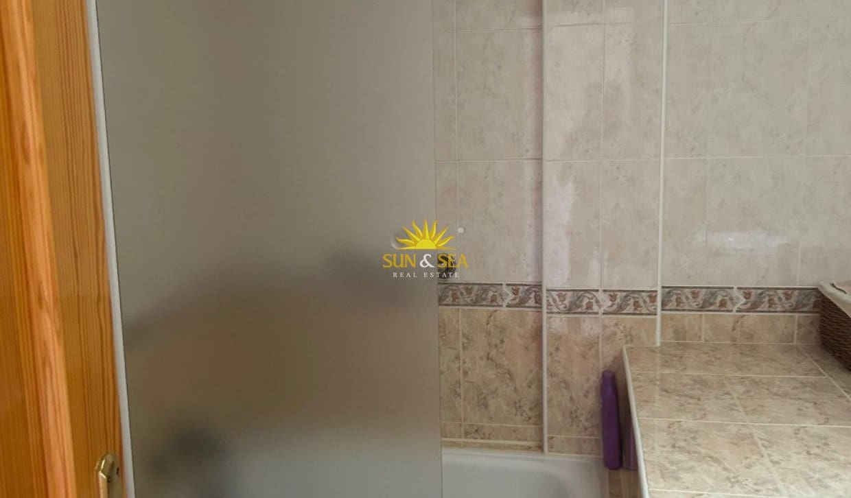 2 makuuhuone Bungalow lomavuokrausta paikassa Mar de Cristal - 650 € (Ref: 9921180)