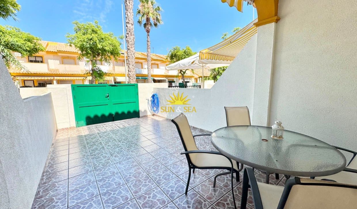 2 camera da letto Bungalow da affitare come casa vacanza in Mar de Cristal - 650 € (Rif: 9921180)