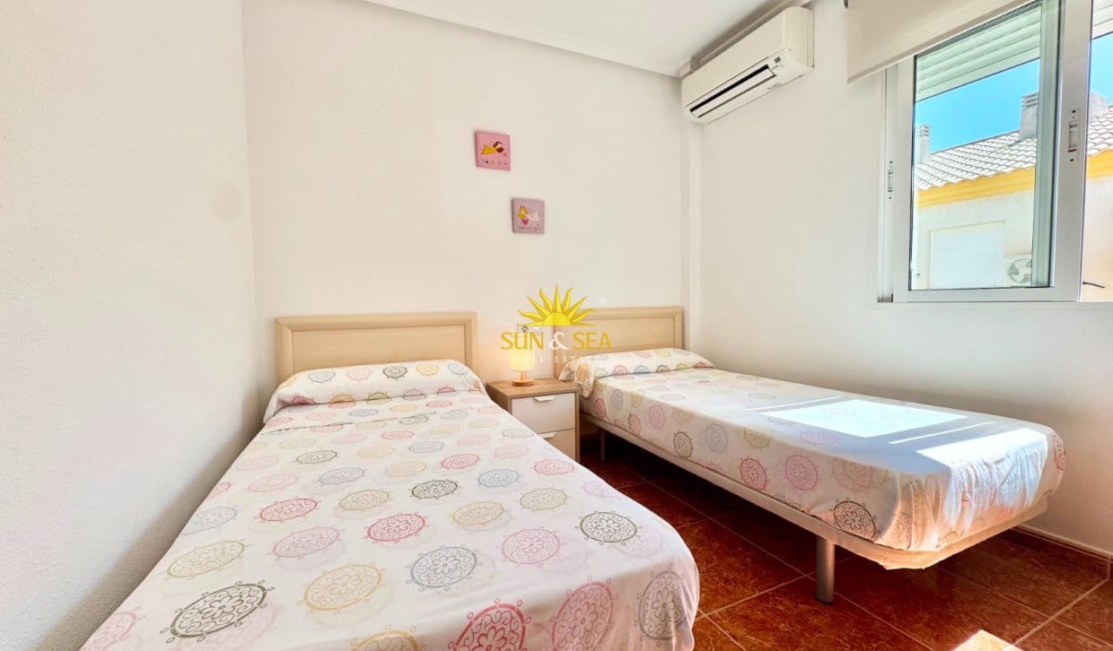 2 camera da letto Bungalow da affitare come casa vacanza in Mar de Cristal - 650 € (Rif: 9921180)
