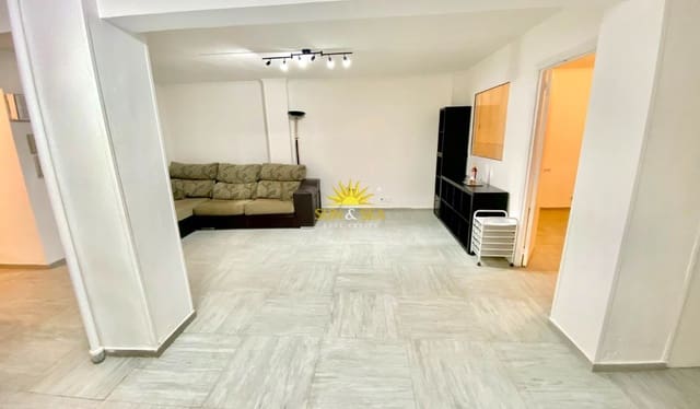 1 soveværelse Lejlighed til salg i Benalúa, Alicante by - € 155.000 (Ref: 9921403)