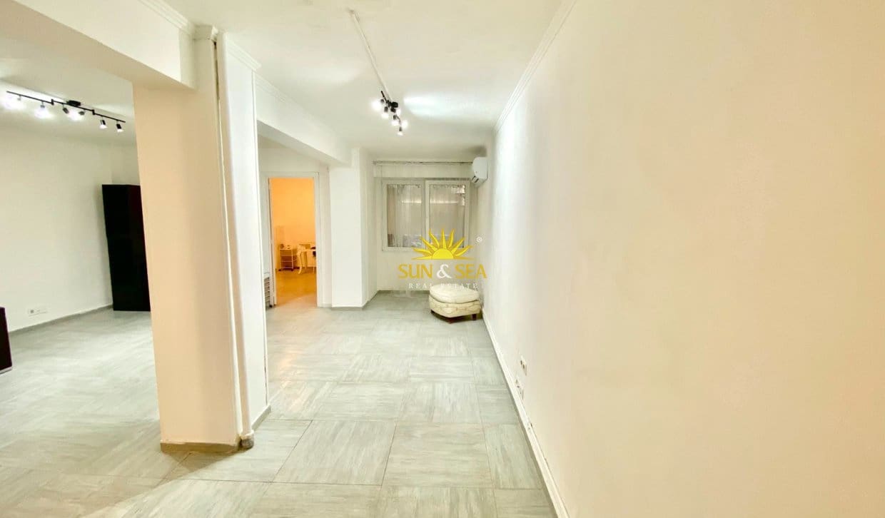 1 soveværelse Lejlighed til salg i Alicante by - € 155.000 (Ref: 9921403)