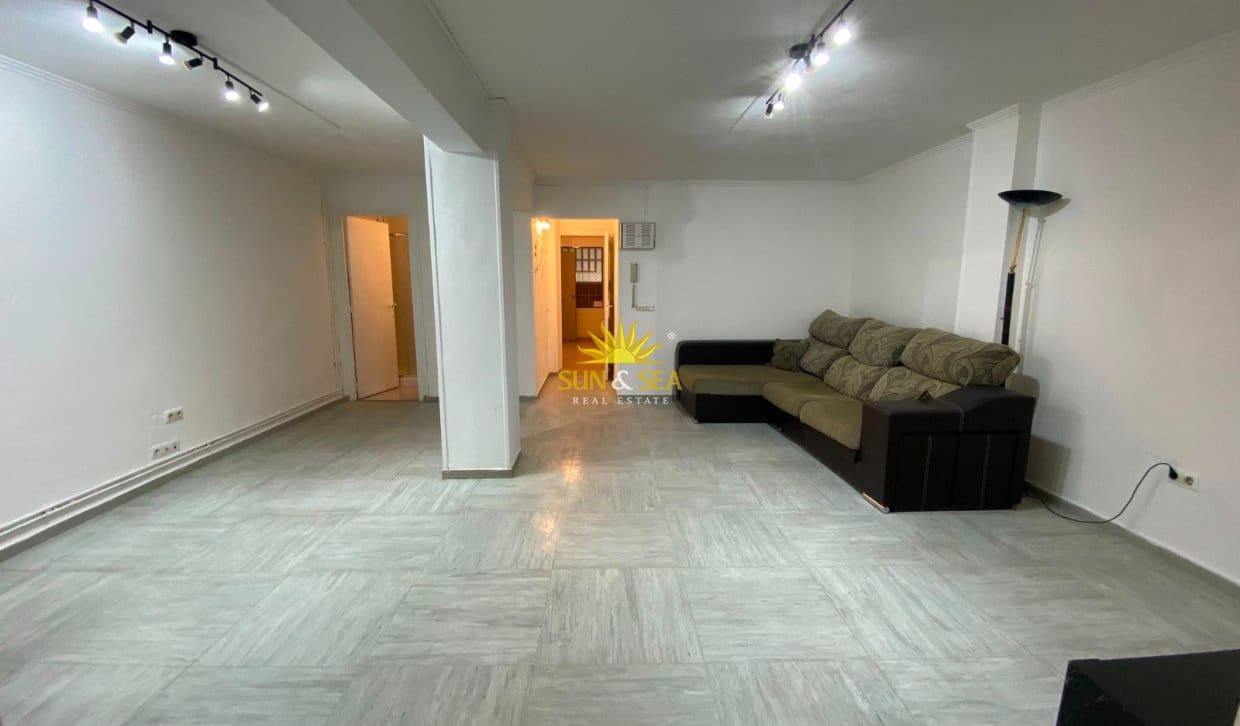 1 soveværelse Lejlighed til salg i Alicante by - € 155.000 (Ref: 9921403)