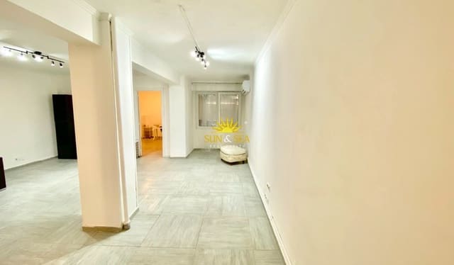 1 soveværelse Lejlighed til salg i Benalúa, Alicante by - € 155.000 (Ref: 9921403)