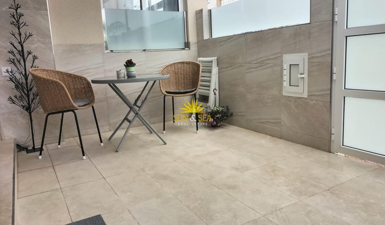 2 chambre Appartement à vendre à El Chaparral - 189 000 € (Ref: 9922840)