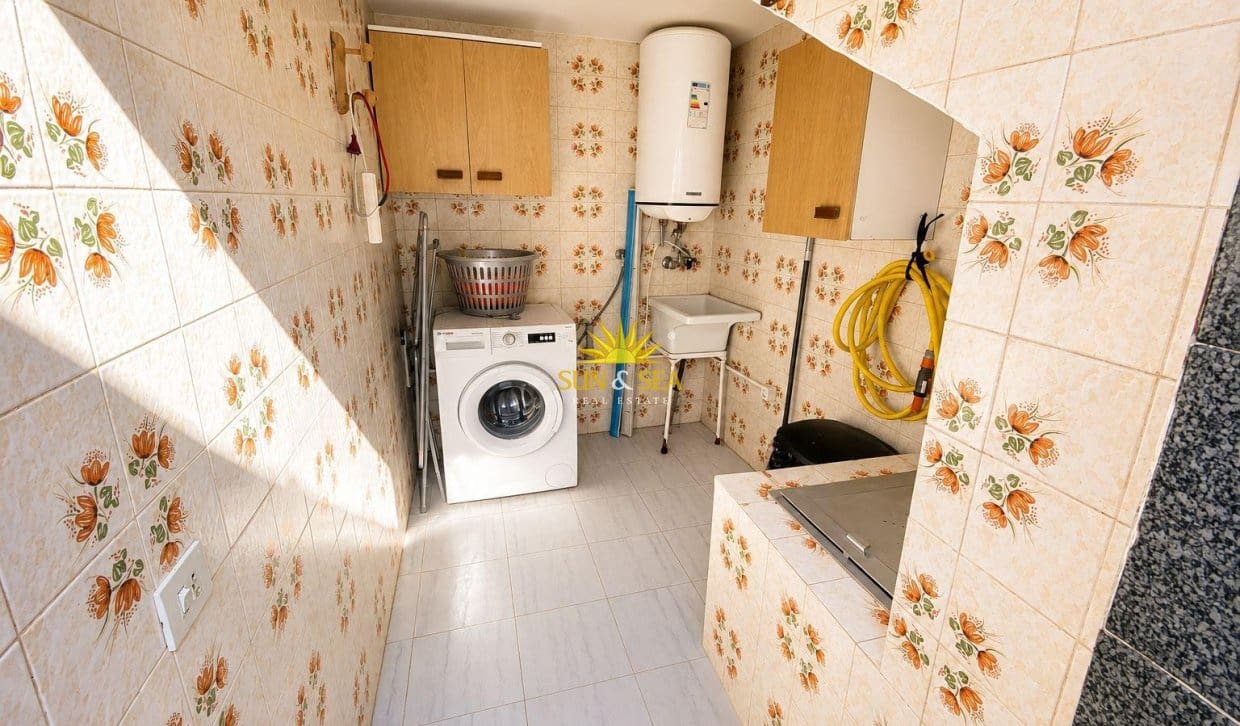 3 slaapkamer Huis te koop in Pilar de la Horadada met garage - € 249.000 (Ref: 9922995)