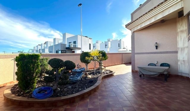 4 chambre Villa/Maison Semi-Mitoyenne à vendre à Los Altos avec garage - 449 900 € (Ref: 9922996)