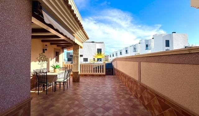 4 chambre Villa/Maison Semi-Mitoyenne à vendre à Los Altos avec garage - 449 900 € (Ref: 9922996)