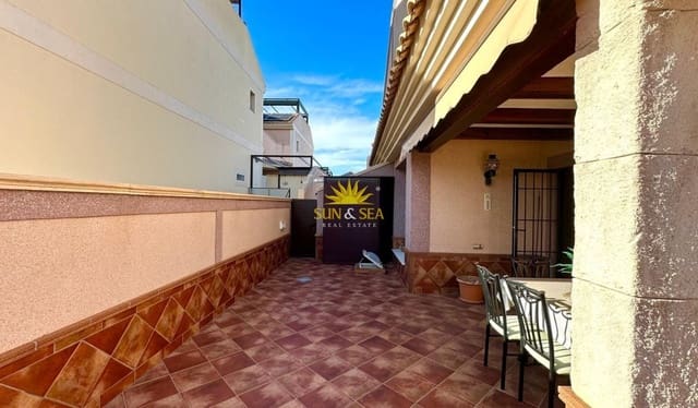 4 chambre Villa/Maison Semi-Mitoyenne à vendre à Los Altos avec garage - 449 900 € (Ref: 9922996)