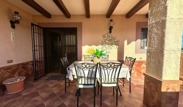 4 chambre Villa/Maison Semi-Mitoyenne à vendre à Los Altos avec garage - 449 900 € (Ref: 9922996)