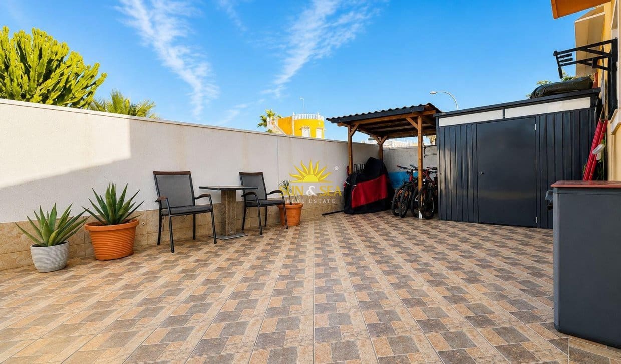 3 chambre Appartement à vendre à La Florida - 229 000 € (Ref: 9922998)