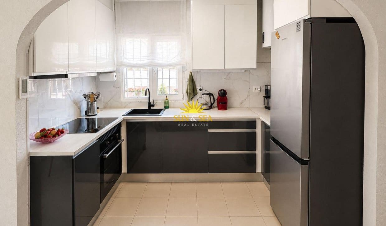 3 chambre Appartement à vendre à La Florida - 229 000 € (Ref: 9922998)